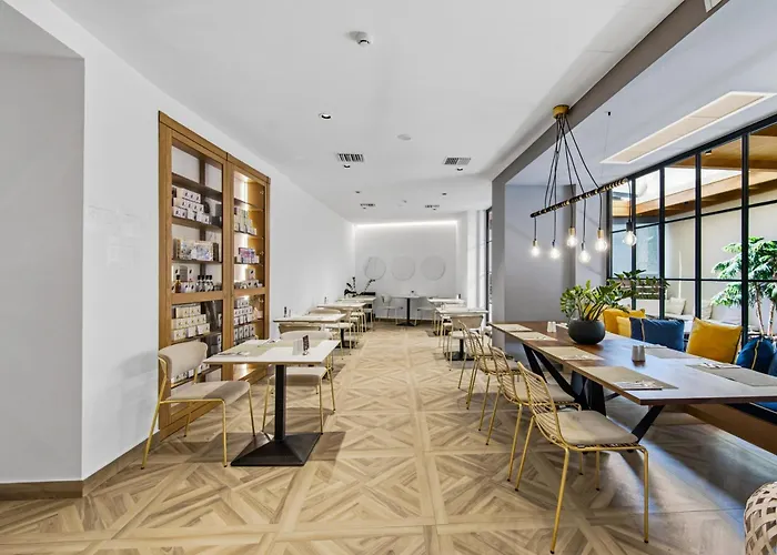 Dom Boutique Hotel