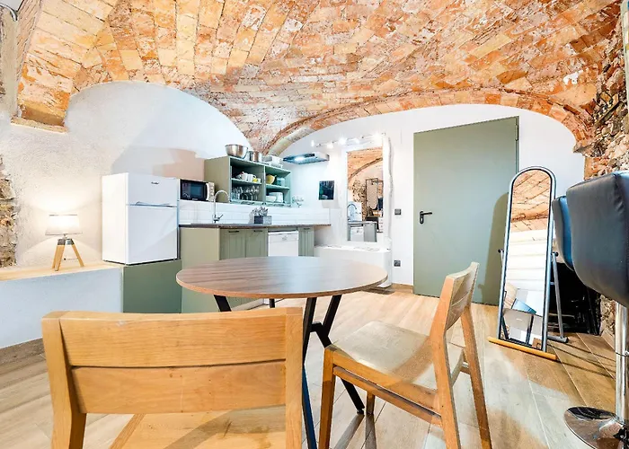 Priorat Aparthotel
