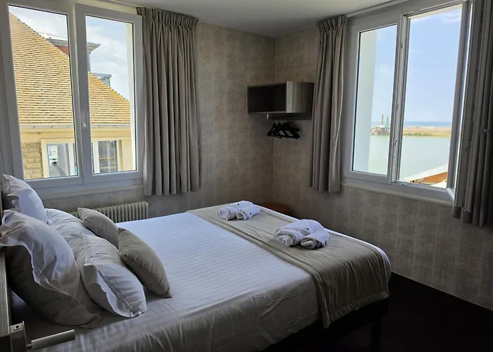 Hotel De La Marine