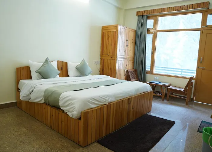 Hotel Mid Orchard Kasol -River Side