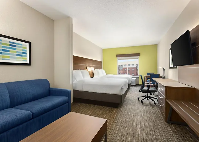 Holiday Inn Express & Suites Akron Regional Airport Area By Ihg