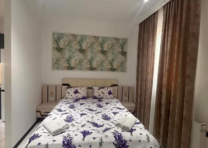 Hotel N