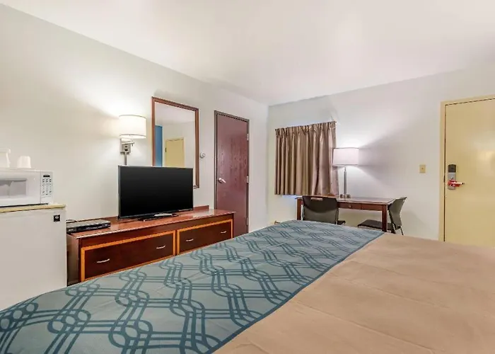 Econo Lodge Saint Albans