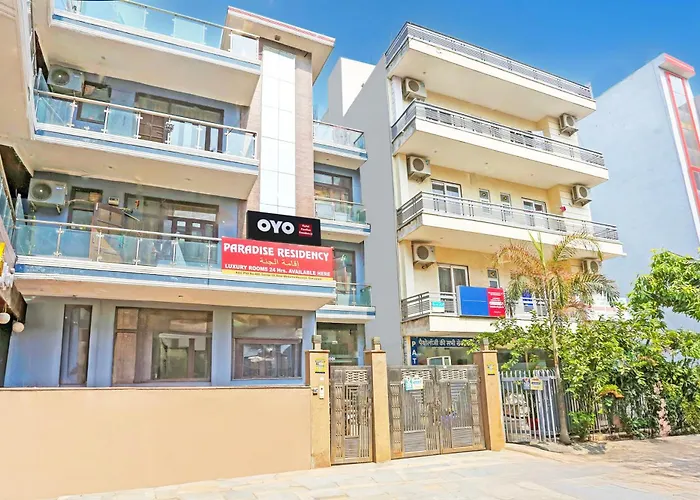 Hotel O Paradise Residency