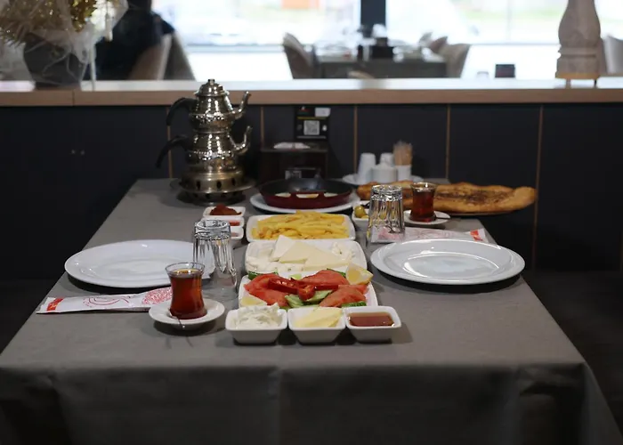 Ren Business Hotel