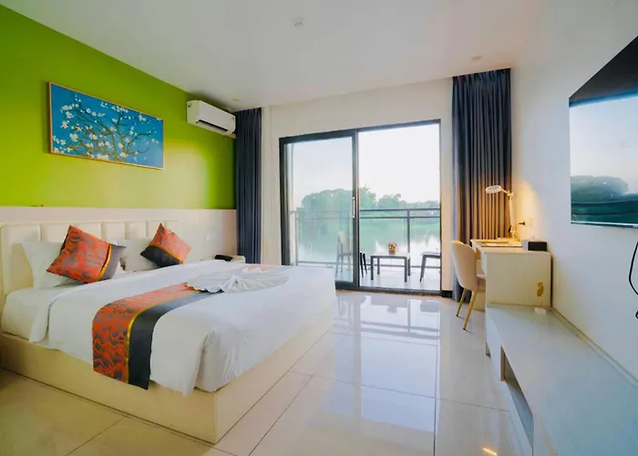 Nausori Plaza Hotel