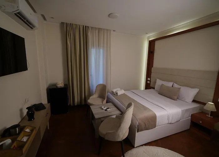 Triple Garden View Hotel