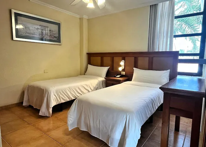 Apartamentos Colon2