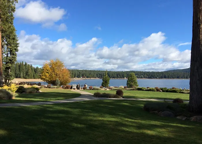 Kokanee Lodge Resort