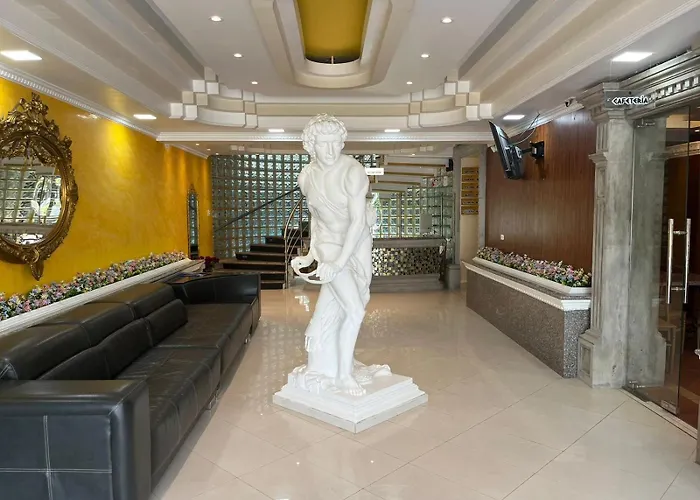 Hotel Troya