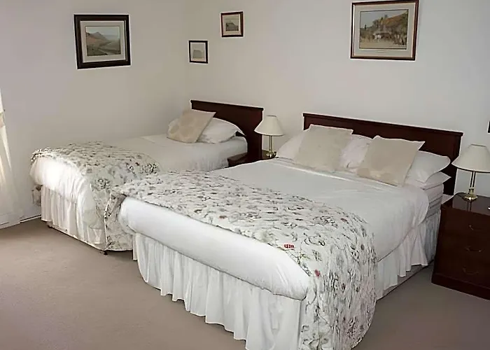 Tankerville Arms Hotel