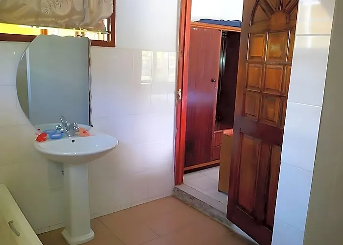 Petra'S Guest House