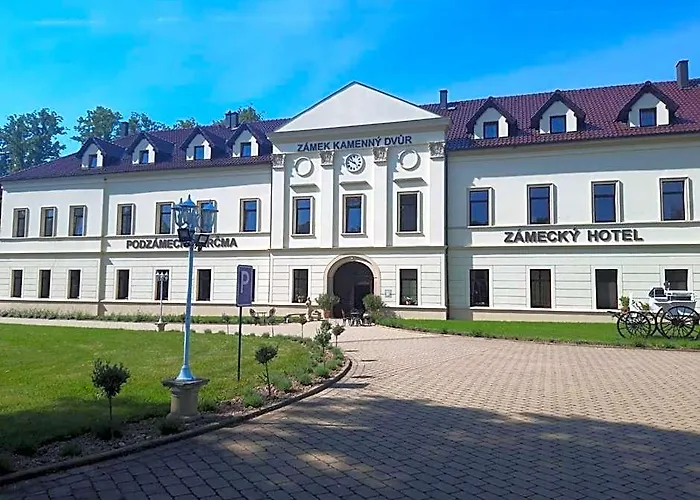 Zamek Kamenny Dvur
