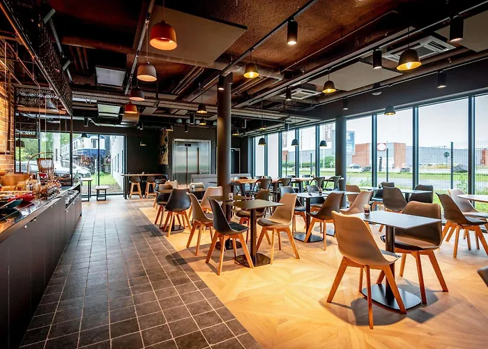 Ibis Styles Valenciennes Petite Foret