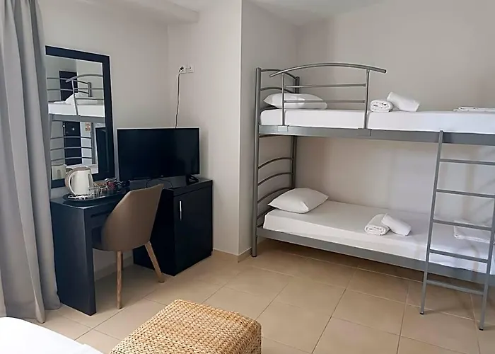Hotel Minos