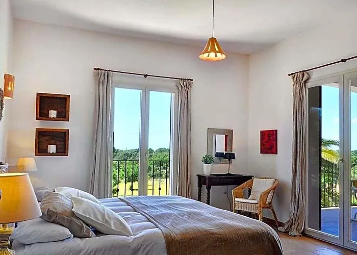 Gatona Comfortable Holiday Residence