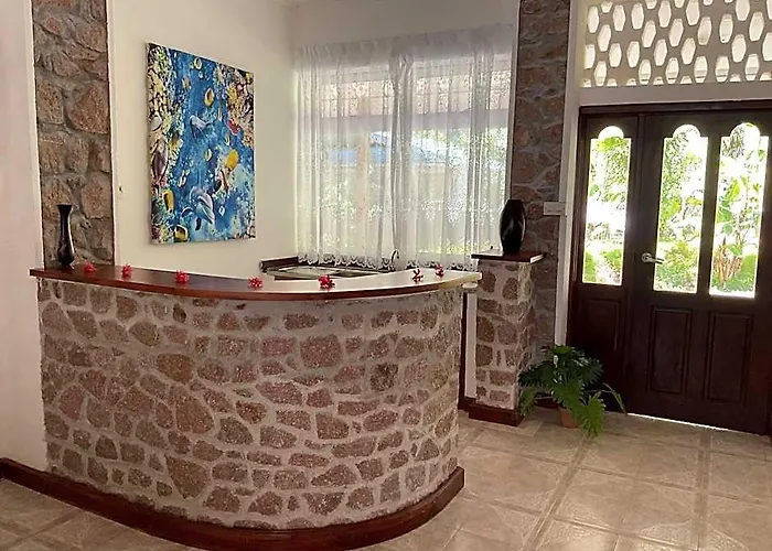 Le Chevalier Bay Guesthouse