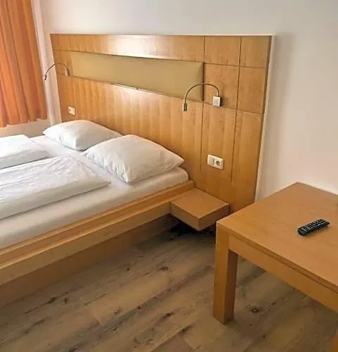 Hotel Post 17