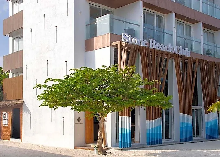 Stone Beach Club Dhiffushi