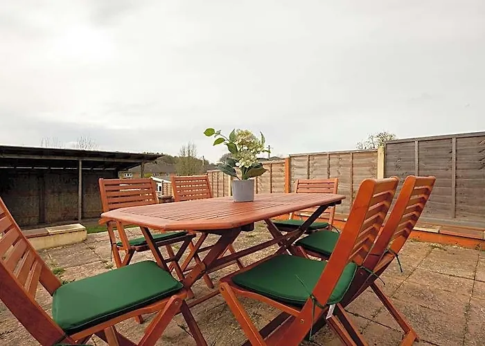 Skyvillion - 3Bed Home Wgrdn For A Family Getaway