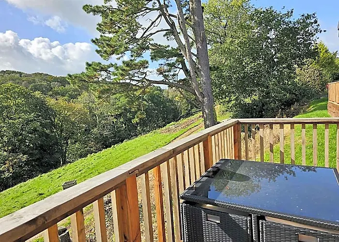 Valley View Lodges