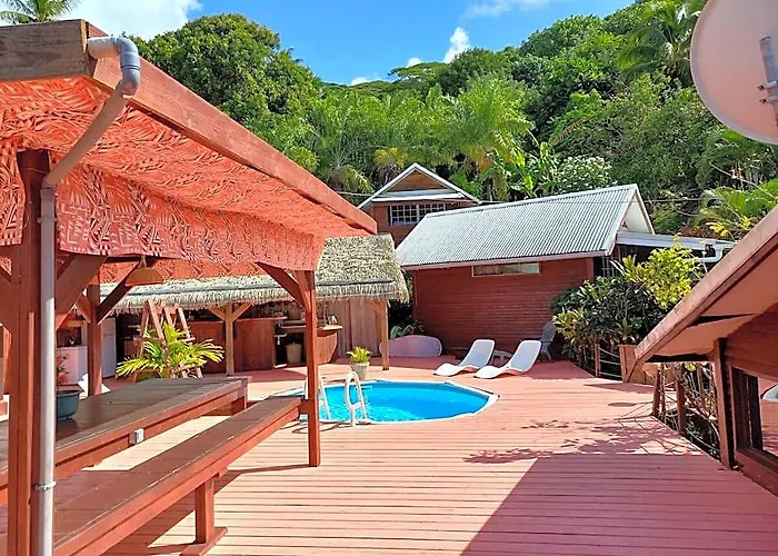 Pension Le Passage Vu Jardin/Piscine