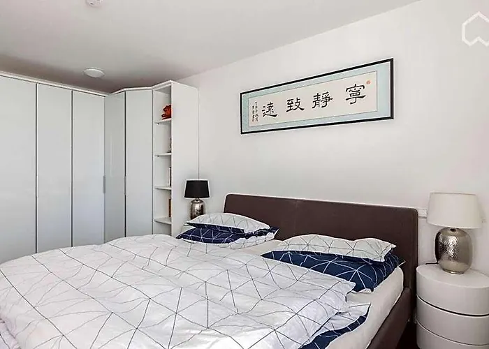 Luxury Apartment Balcony Homeoffice | Top Location