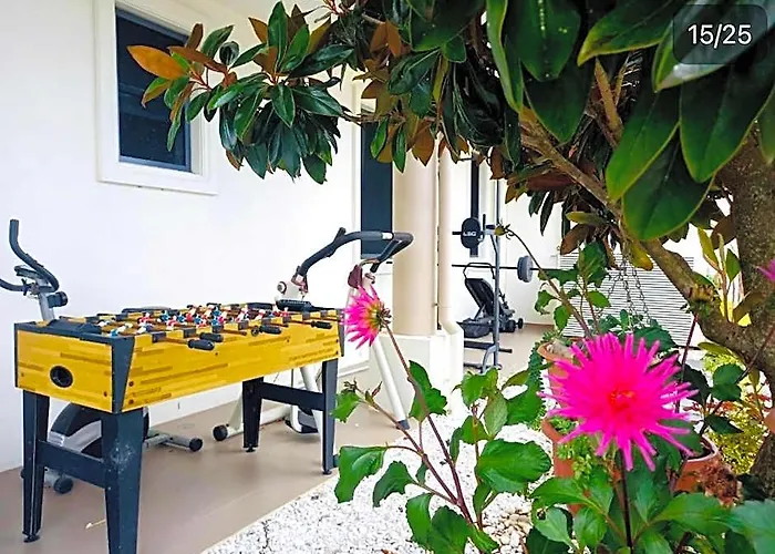 Beautiful & Peaceful Granny Flat Behind Beach House - 2Br 4 Beds