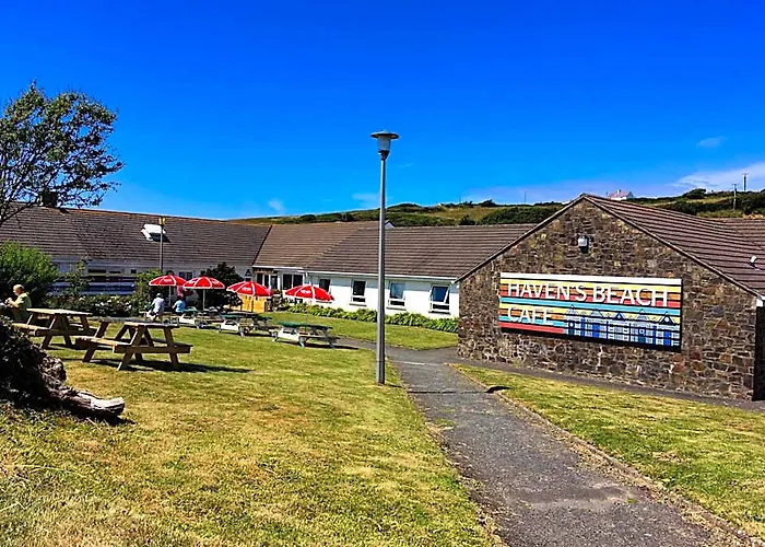 Yha Broad Haven