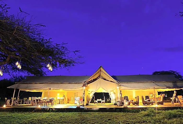 Asanja Africa Luxury Tent