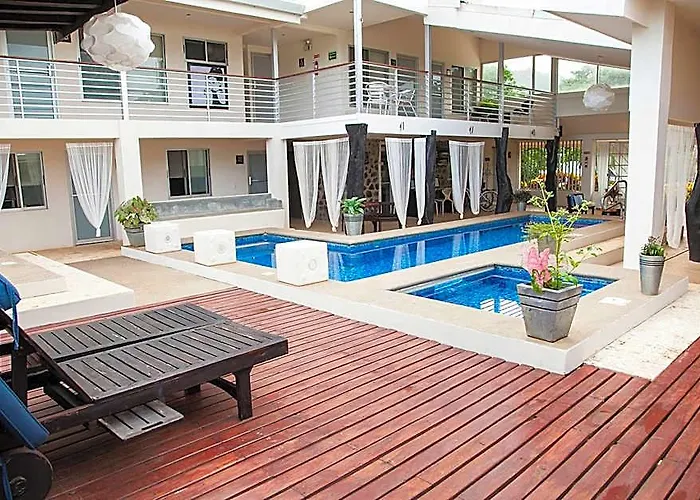 Hotel Laguna Mar