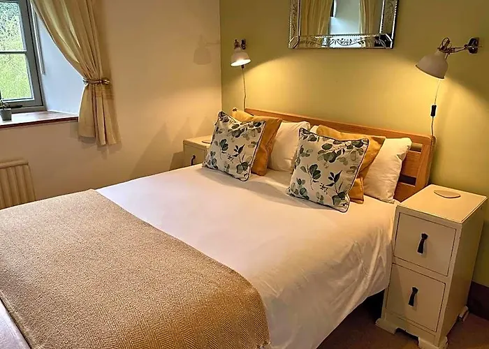 Home Farm Bed & Breakfast