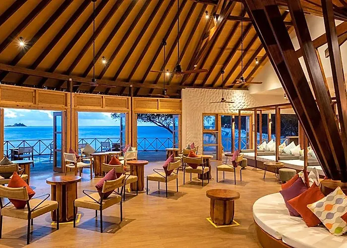Cinnamon Dhonveli Maldives
