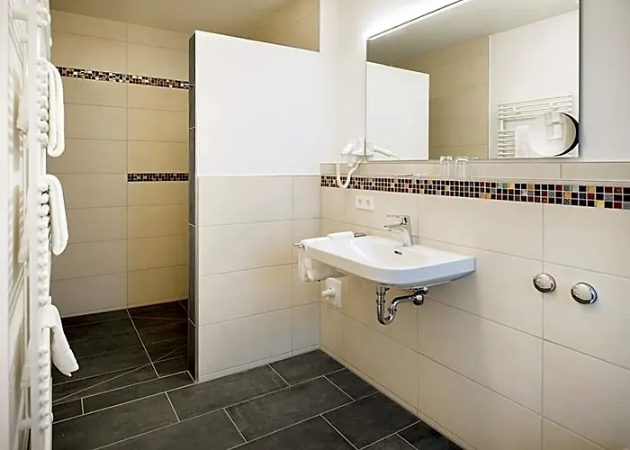 Gasthof Linde - Hotel Blum