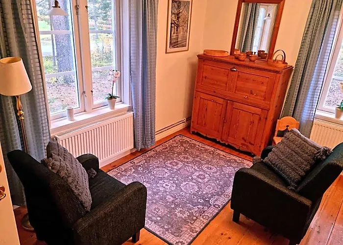 Lantlivlodge I Oesterjoern - Midgard