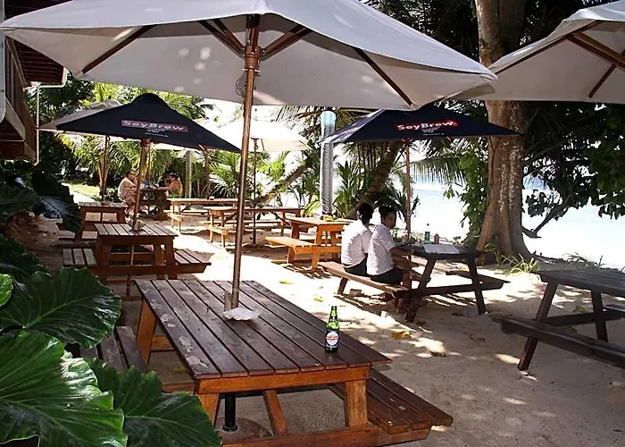 Surfers Beach Self Catering Chalets