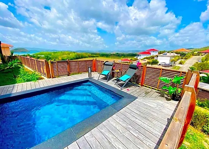 Villa Passion Cannelle De Standing Avec Sa Piscine Vue Mer