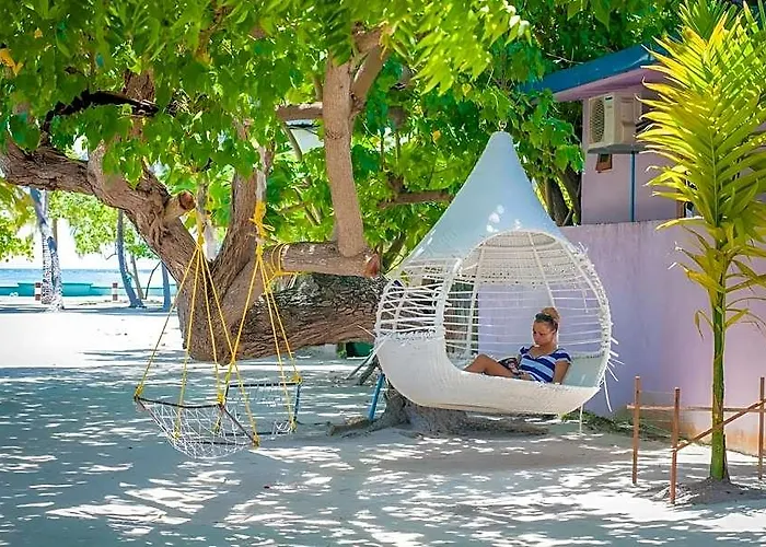 Jail Break Surf Inn