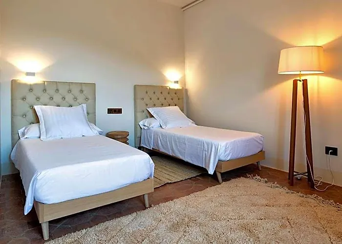 La Mer Hotel