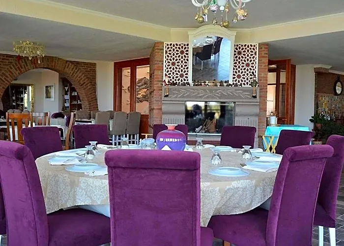Aeneas Hotel