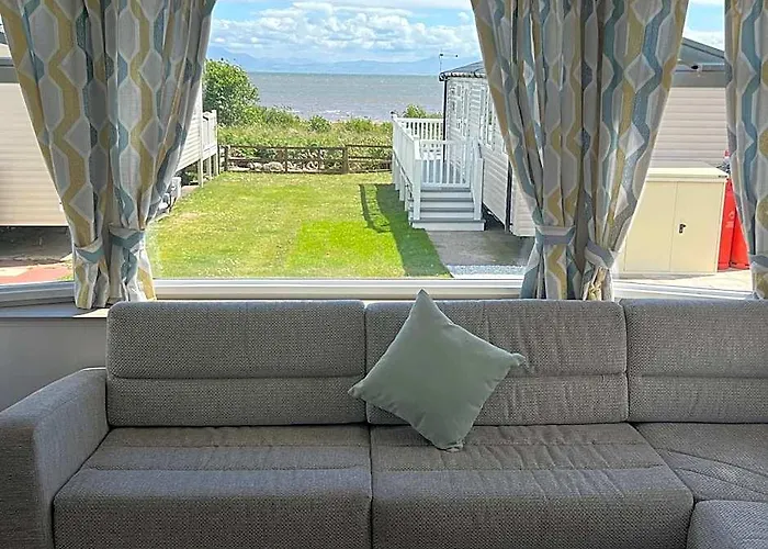 Robinson Retreats Southerness Pet Friendly Caravan With Sea Views