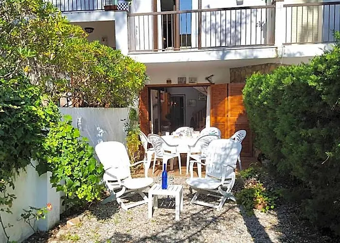 Villa Prat Xirlo