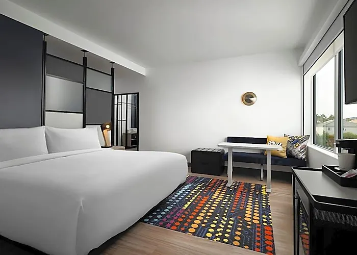 Aloft By Marriott Henderson