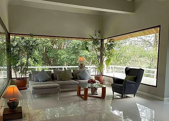 Hakuna Matata Nature Resort