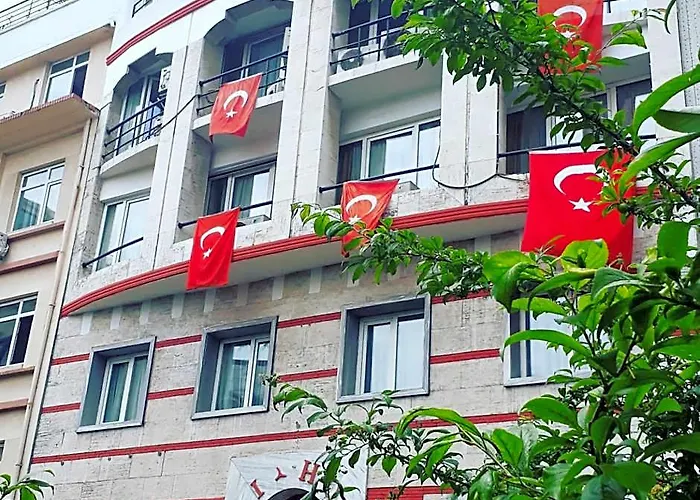 Hali Hotel