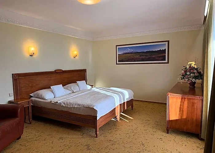 Hotel International