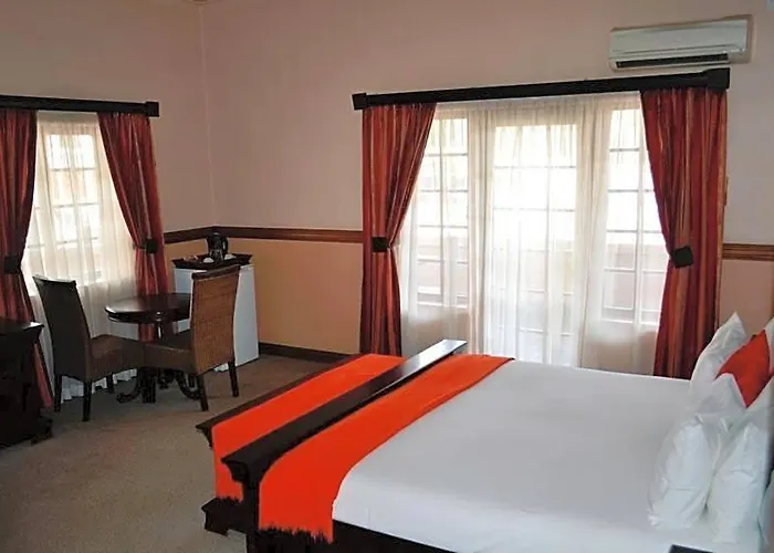 Crown Hotel