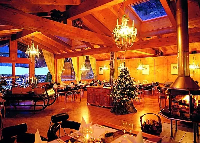 Loftsuite Hotel Saas