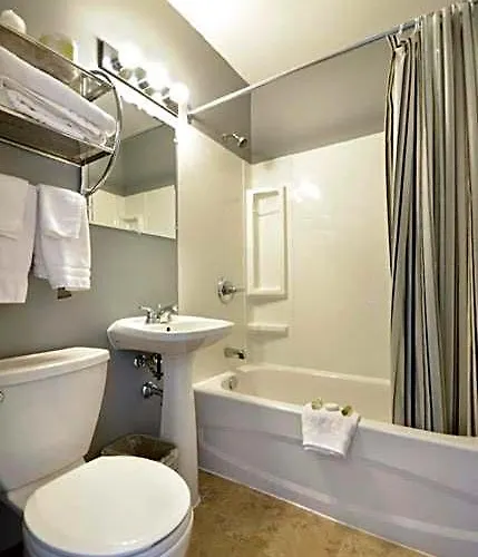 St. Norbert Hotel