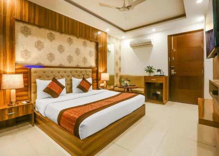 Hotel Almati Inn Near Delhi Airport - With Free Airport Pickup New Delhi